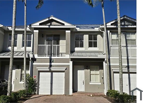 3rd image of 2210 Shoma Dr
