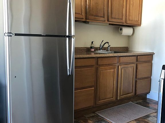 2nd image of 625 Shrader St APT 10