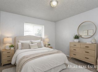 1931 Henderson Ave APT 2, Colorado Springs, CO 80904