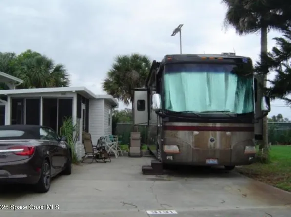3131 Frontier Dr, Titusville, FL 32796