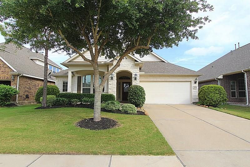 1st image of 24614 Wild Oak Lake Dr