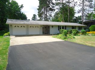 W5698 Daoust Rd, Tomahawk, WI 54487