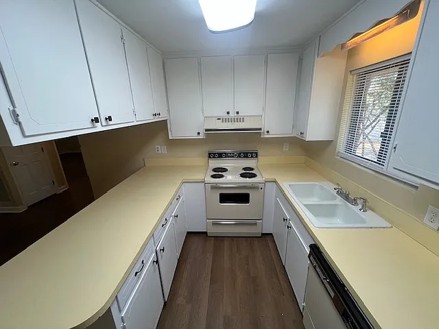 835 W Home Ave #D — Photo 12