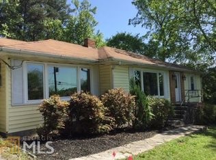 17 Shaver Ln, Rossville, GA 30741