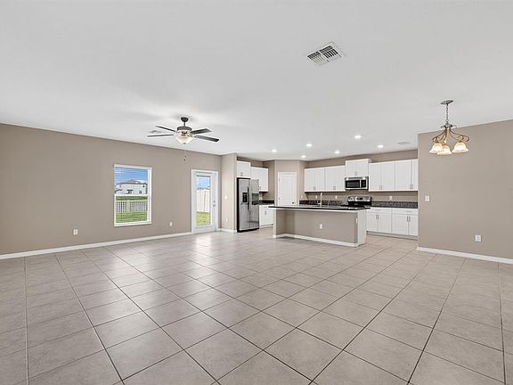 5th image of 16630 KINGMAN REEF STREET