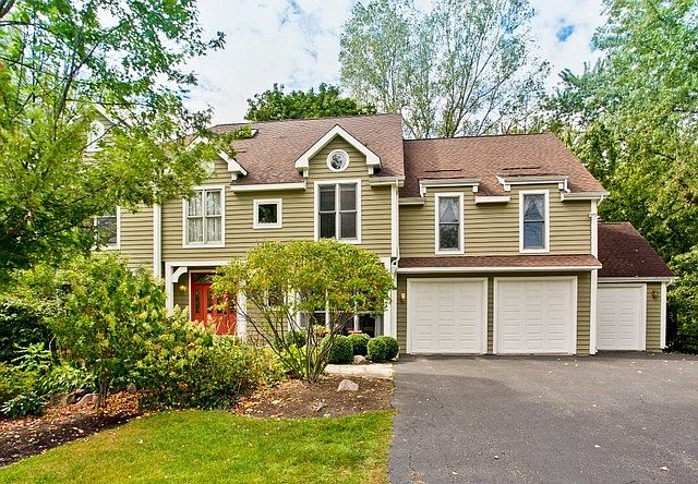 1st image of 29796 N River Dr