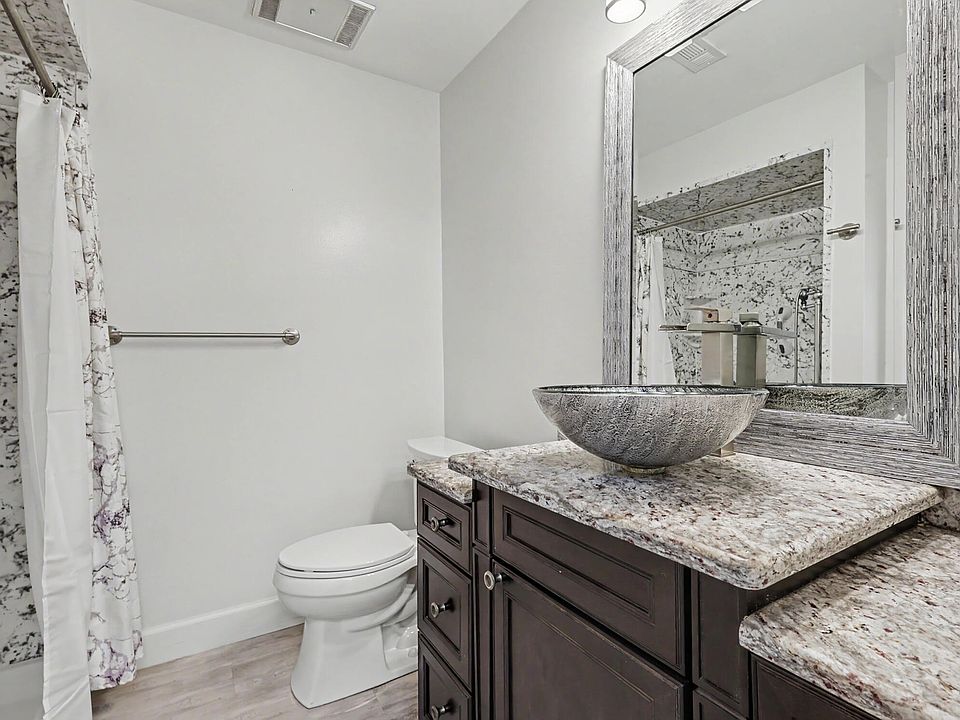 6600 Ridgefield Cir, photo 27