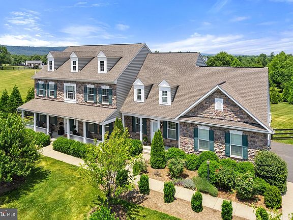 2nd image of 38372 Colts Neck Ct