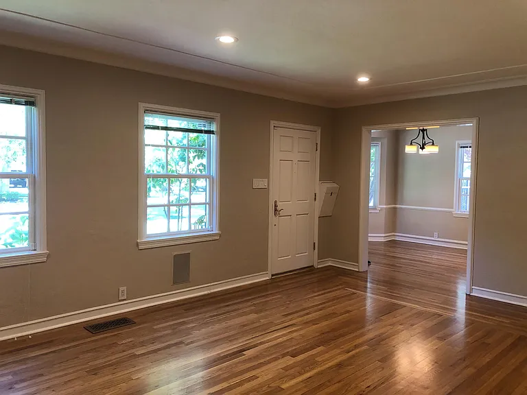 1051 Cherry Ave — Photo 30