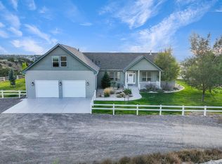 5153 Hog Tommy Rd, Spring Creek, NV 89815