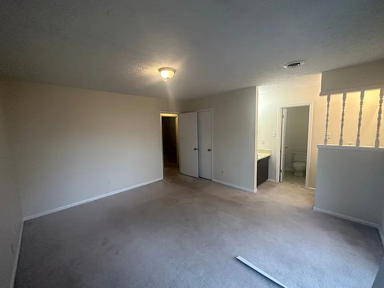 6903 Flying Cloud Ln — Photo 11