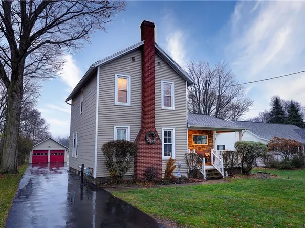 5 Lapham St, Macedon, NY 14502