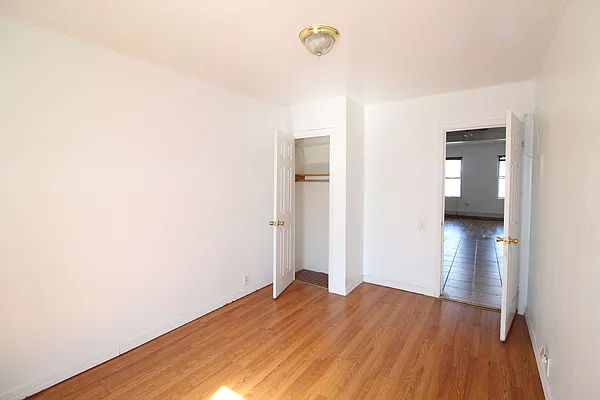 Rented by Compass | media 19