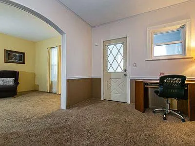 1789 University Ave — Photo 4