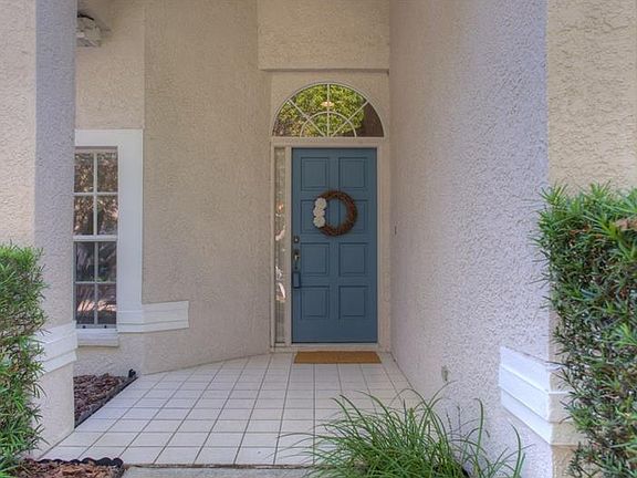 2nd image of 17704 Hampshire Oak Dr