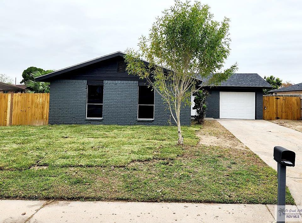 1st image of 4 Elma St