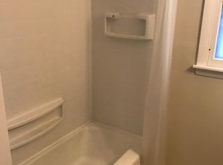 333 Ida Ave APT 5, Antioch, IL 60002