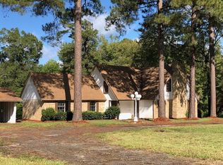 140 Wendy Ln, Waskom, TX 75692