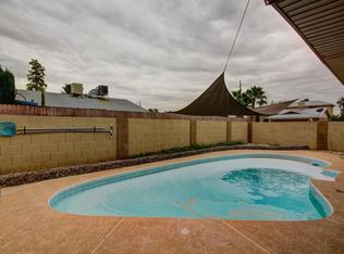 5017 N 70th Ave, Glendale, AZ 85303