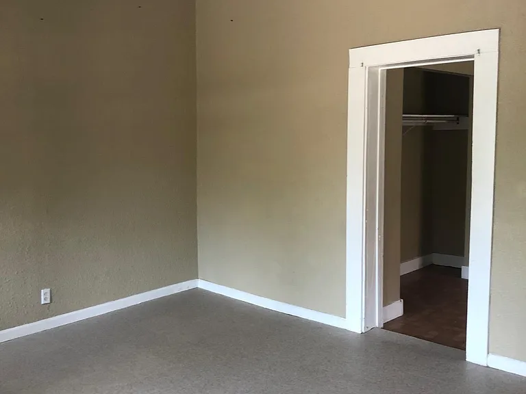 1716 Iturbide St — Photo 1