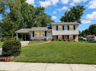 6119 Marilyn Dr, Alexandria, VA 22310