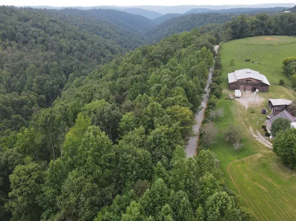 1088 Jones Ridge Rd, Speedwell, TN 37870