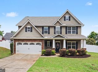 98 Village Park Dr, Newnan, GA 30265