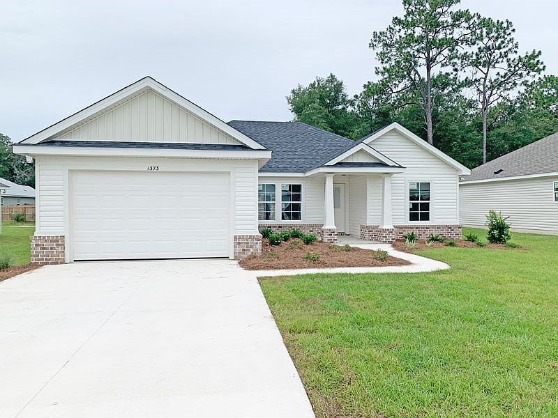 1st image of 1373 Tuscaloosa Trce