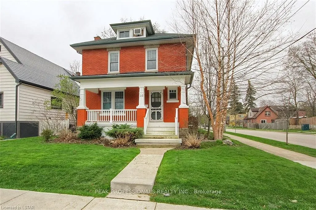2 bed, $1,600 — Photo 2