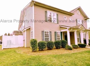 1806 Butterfly Ln, Charlotte, NC 28269