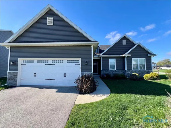 101 Bentley Dr, Perrysburg, OH 43551