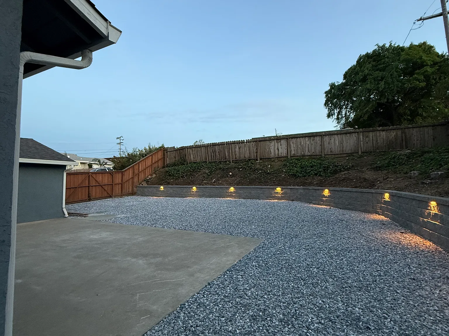 4 bed, 1080 sqft, $2,700 — Photo 2
