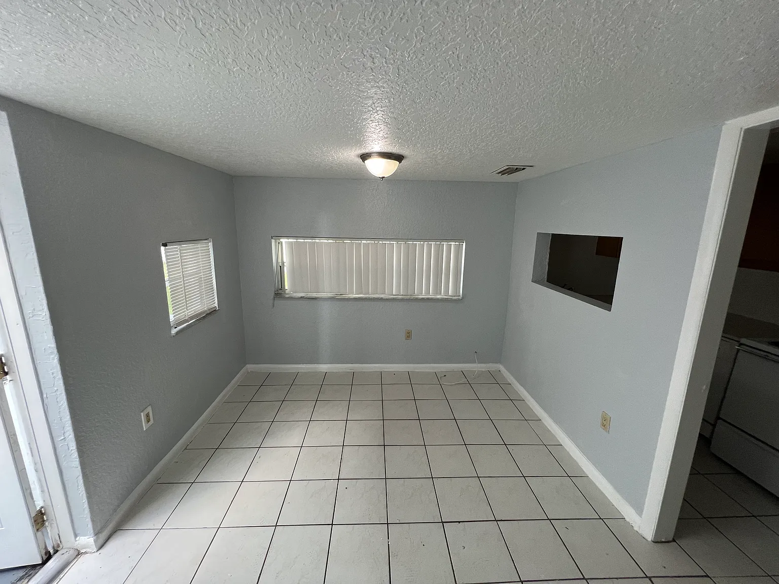 1 bed, 500 sqft, $1,500 — Photo 3