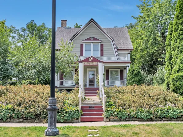 662 Glenwood Ave, Joliet, IL 60435