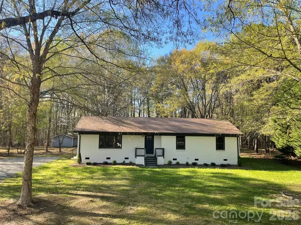 17700 McKee Rd, Charlotte, NC 28278