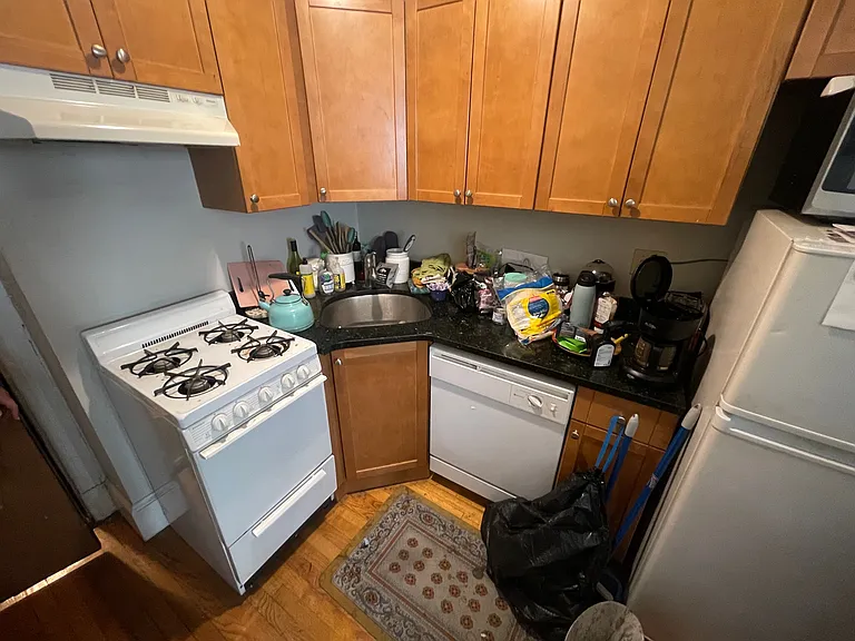 38 Hemenway St #12A — Photo 14