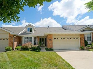 15405 Braefield Dr, Chesterfield, MO 63017