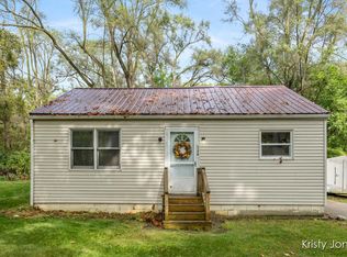 1179 102nd Ave, Plainwell, MI