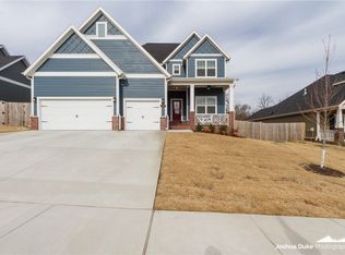 804 W Charing Cross, Cave Springs, AR 72718