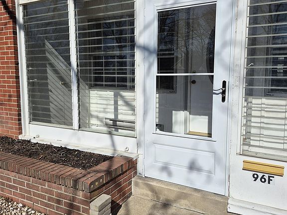 2nd image of 96F Edinburgh Ln