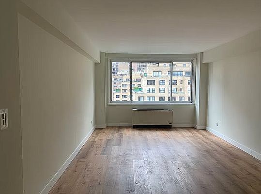 1st image of 285 Mott St #7D