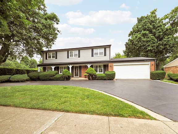 2nd image of 3150 Hemlock Ln