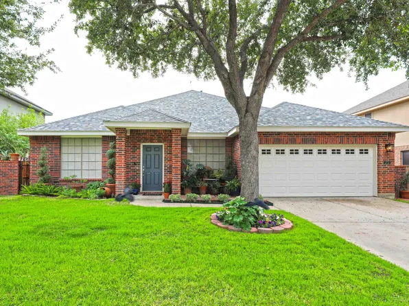2721 Anejo Dr, Laredo, TX 78045