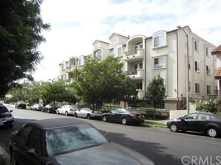 1st image of 1625 S Granville Ave #305