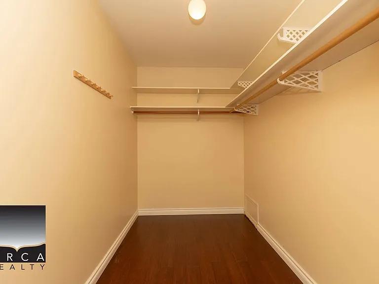 3015 Griffin Pl — Photo 9