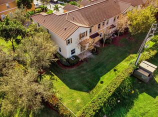 12423 Emerald Creek Mnr #12423, Plantation, FL 33325