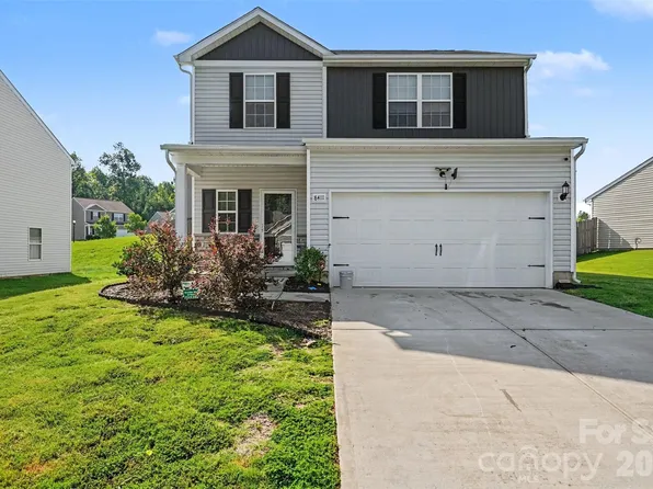 8411 Highgate Dr, Charlotte, NC 28215