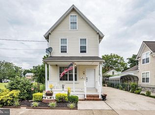 227 Kossuth St, Riverside, NJ 08075