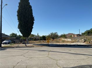 294 E O St, Colton, CA 92324