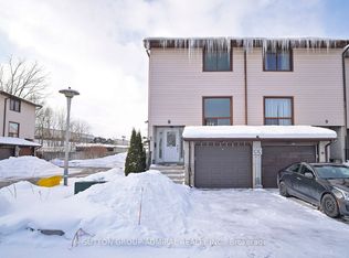64 Bronte St S #8, Milton, ON